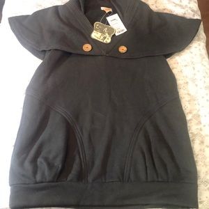 BNWT  Lucca Shirt Size Small